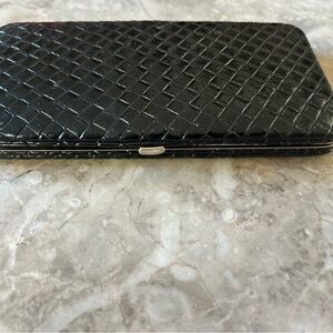 Elegant Black Key & Card Holder. Preowned.